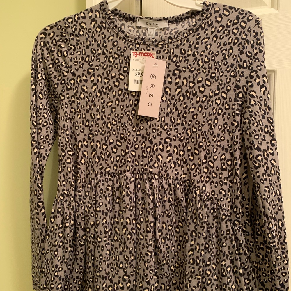 NWT animal print peplum shirt